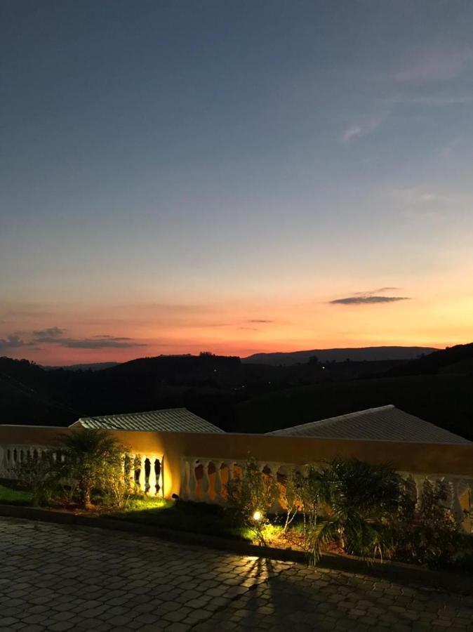 Pousada Ipe Da Serra Socorro  Buitenkant foto